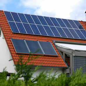 Stadtwerke Ulm/Neu-Ulm Netze Testgebiet Ulm-Einsingen Energieerzeugung mit Photovoltaik